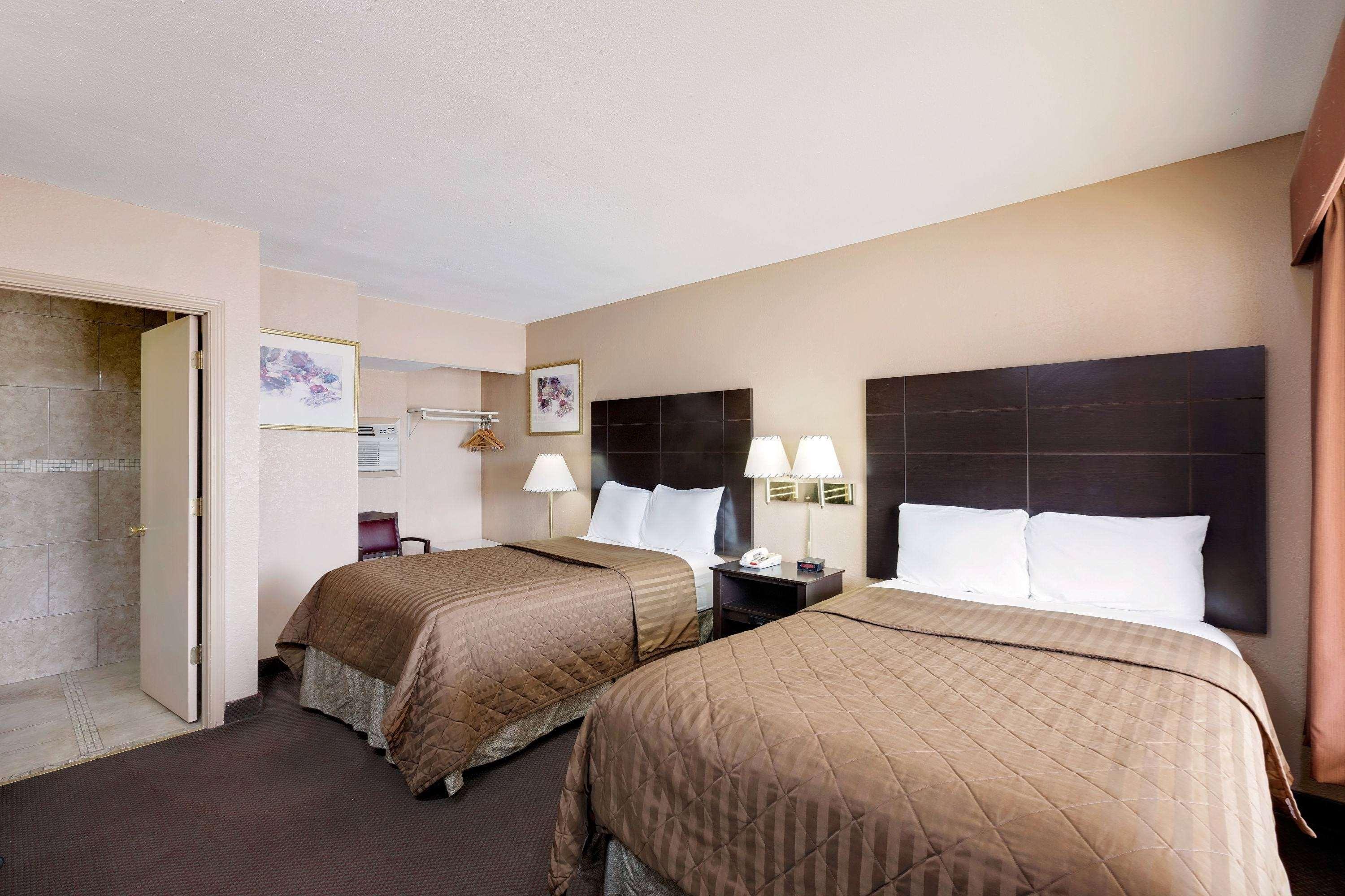 Travelodge By Wyndham Ozona Εξωτερικό φωτογραφία